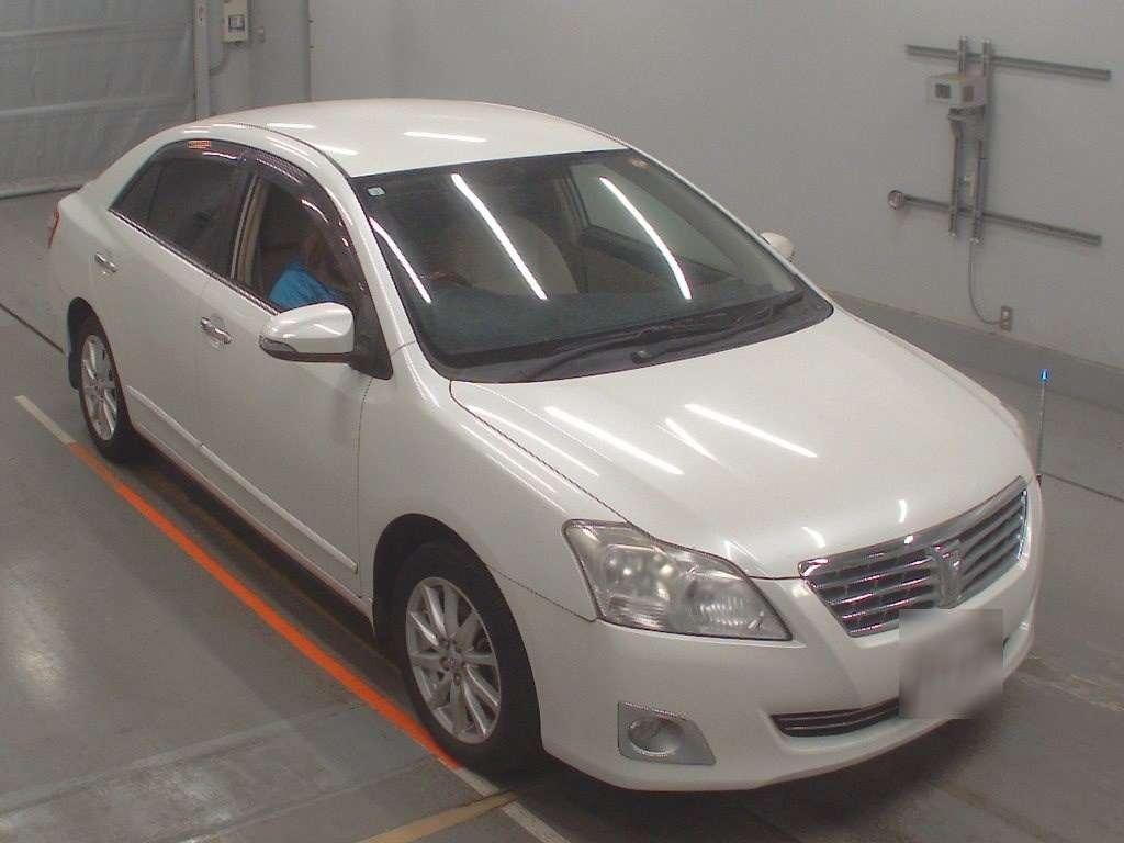 TOYOTA PREMIO