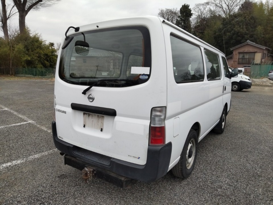 NISSAN CARAVAN