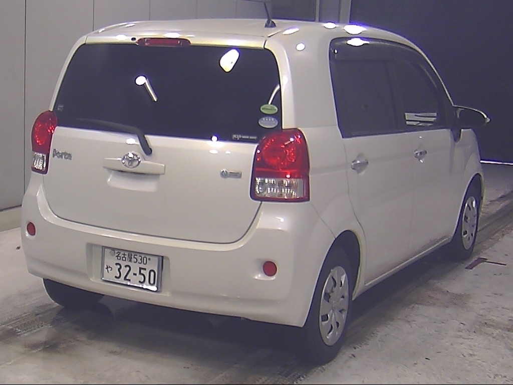 TOYOTA PORTE
