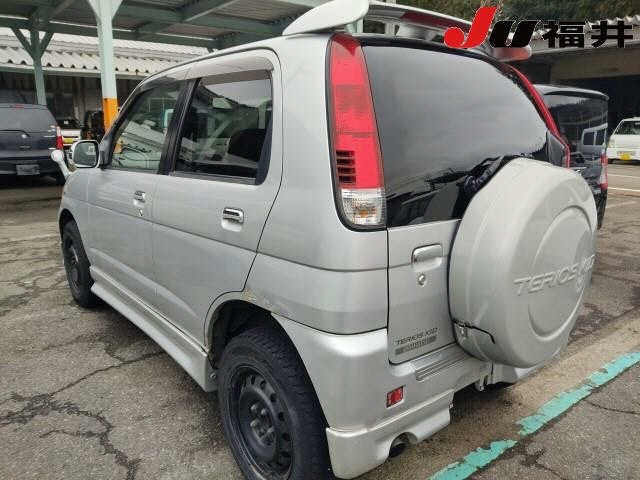 DAIHATSU TERIOS KID