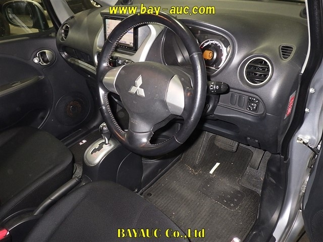MITSUBISHI I