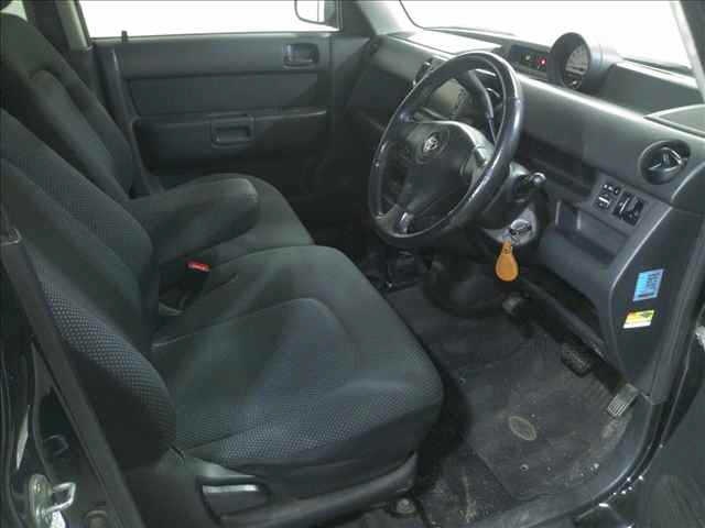 TOYOTA BB