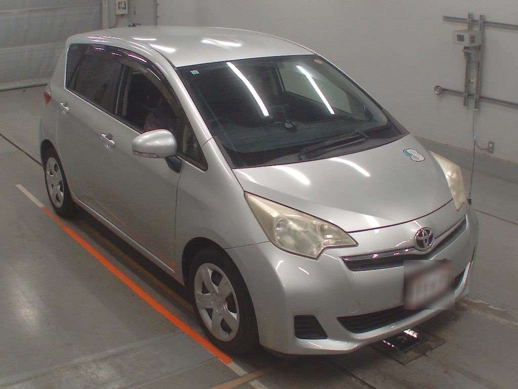 TOYOTA RACTIS