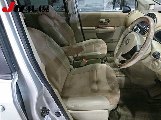 NISSAN LAFESTA