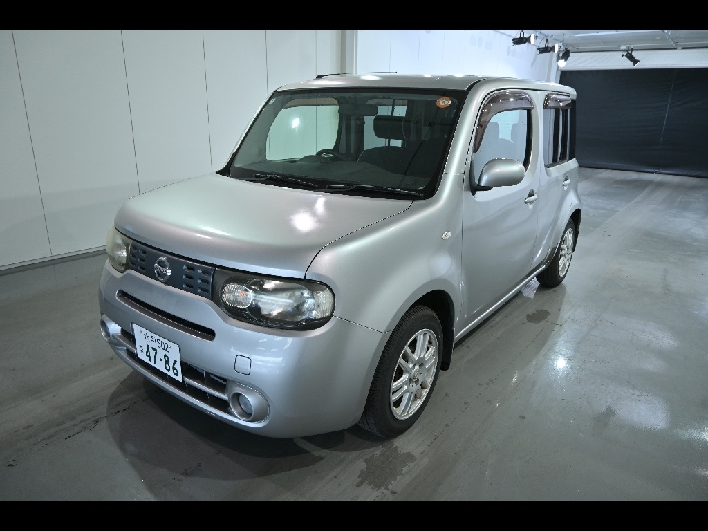 NISSAN CUBE