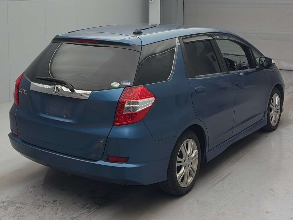 HONDA FIT SHUTTLE