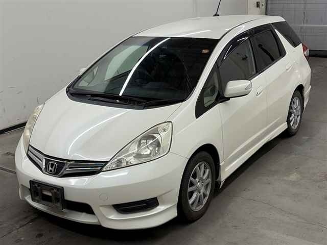 HONDA FIT SHUTTLE