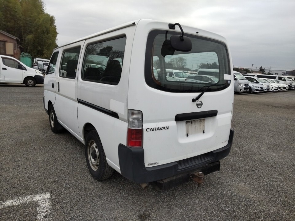 NISSAN CARAVAN