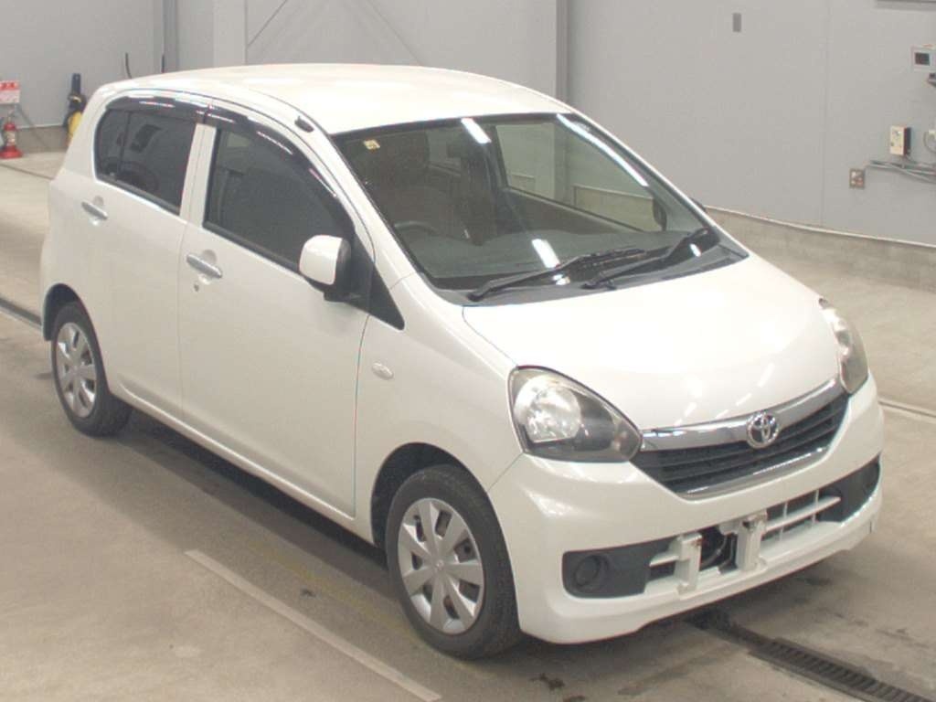 TOYOTA PIXIS EPOCH