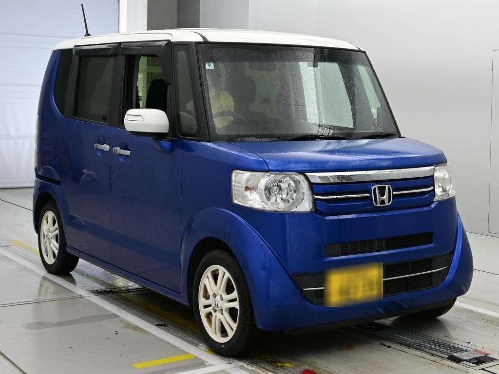 HONDA N-BOX