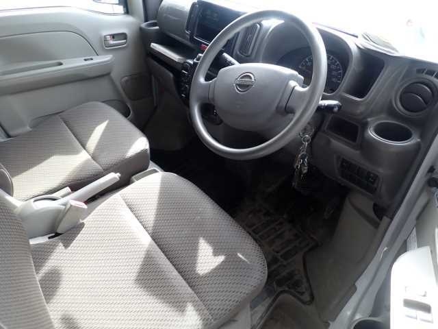 NISSAN NV100 CLIPPER