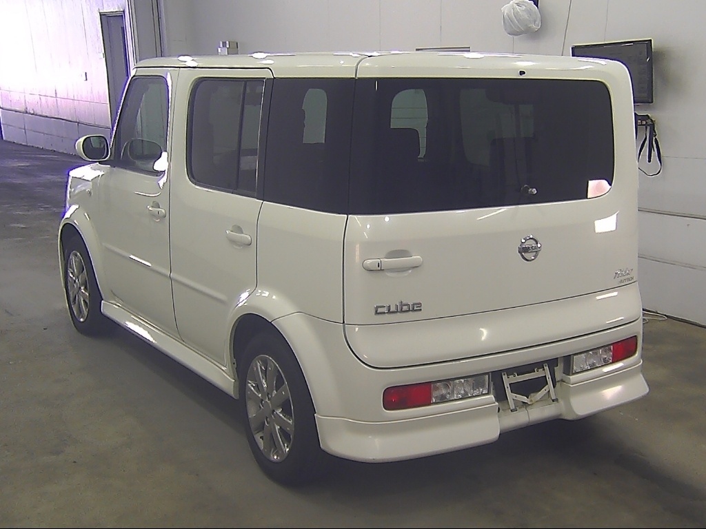NISSAN CUBE