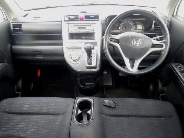 HONDA ZEST