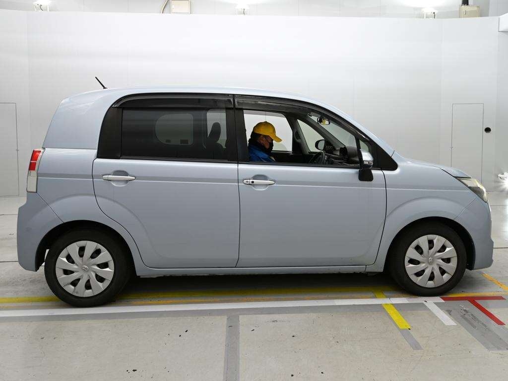 TOYOTA SPADE