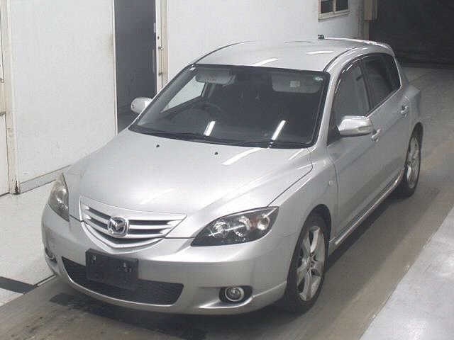 MAZDA AXELA