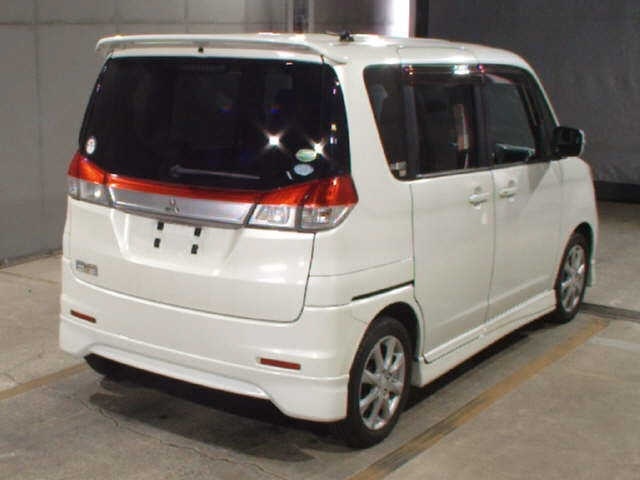 MITSUBISHI DELICA D:2
