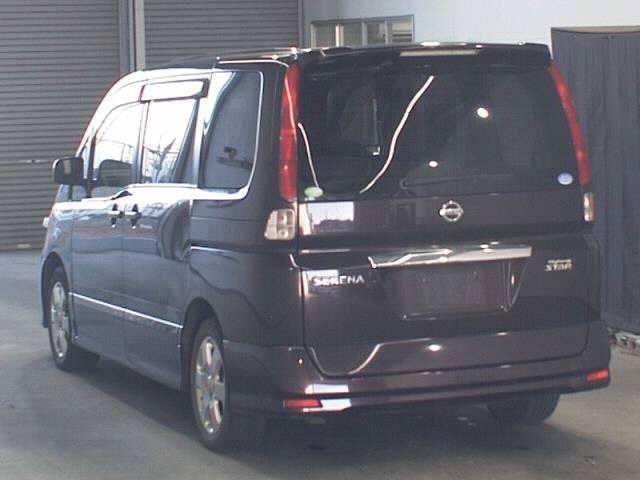 NISSAN SERENA