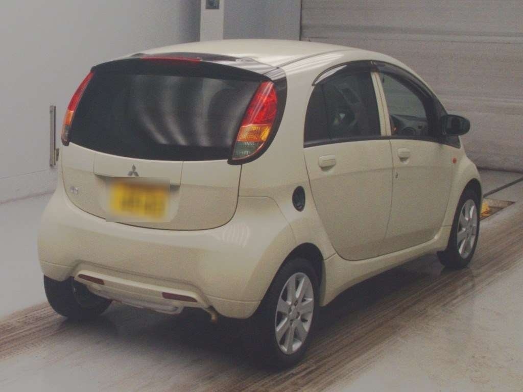 MITSUBISHI I