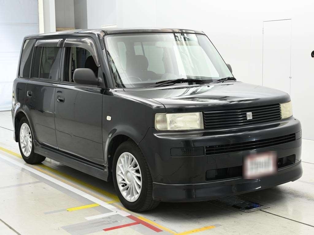 TOYOTA BB