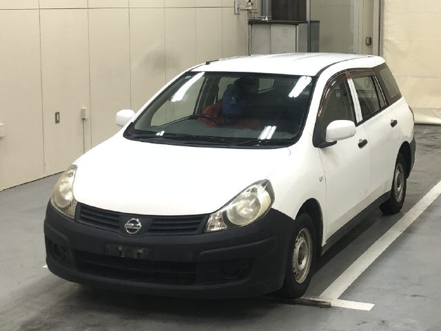 NISSAN AD