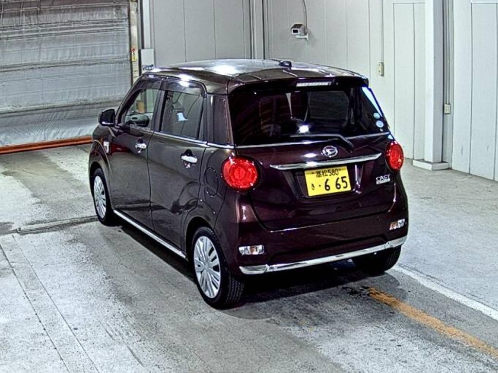 DAIHATSU CAST