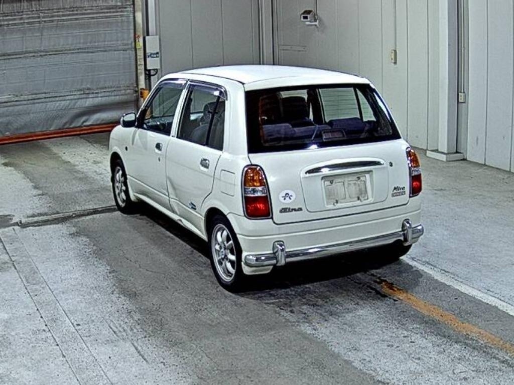 DAIHATSU MIRA GINO