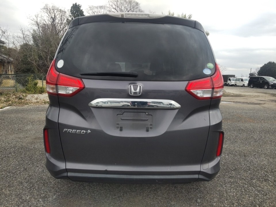 HONDA FREED+