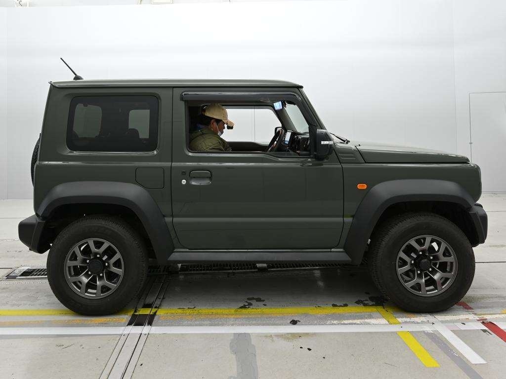 SUZUKI JIMNY SIERRA