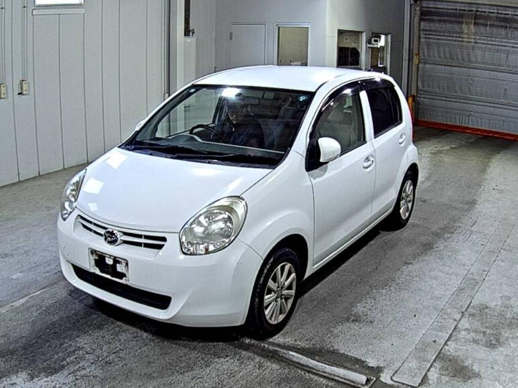 DAIHATSU BOON