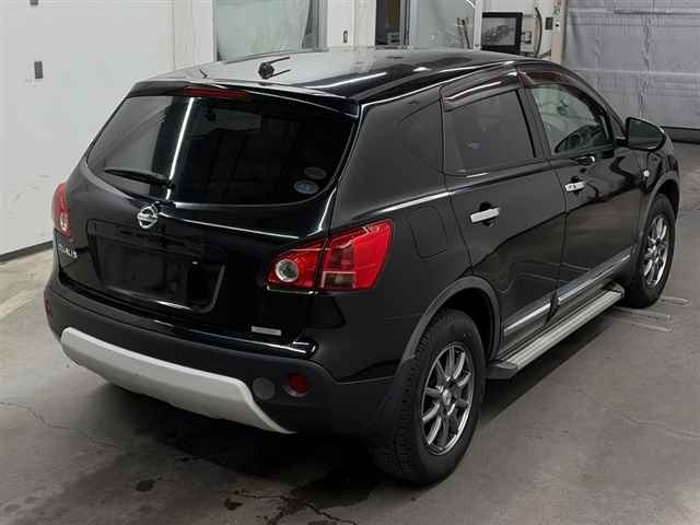 NISSAN DUALIS