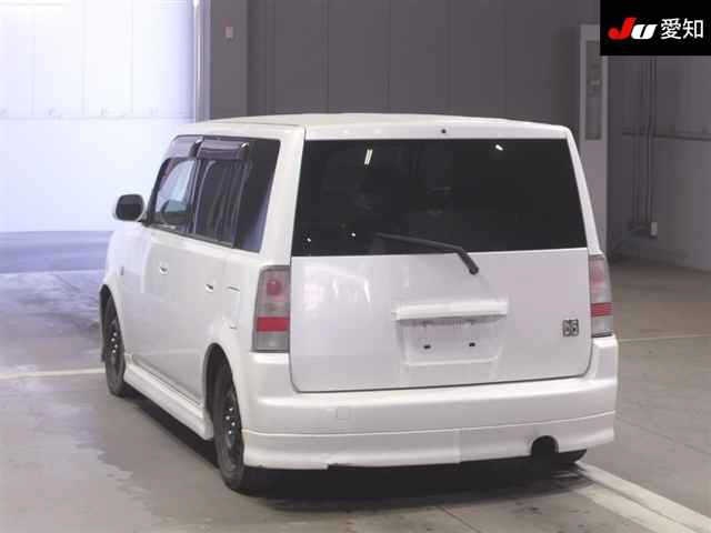 TOYOTA BB