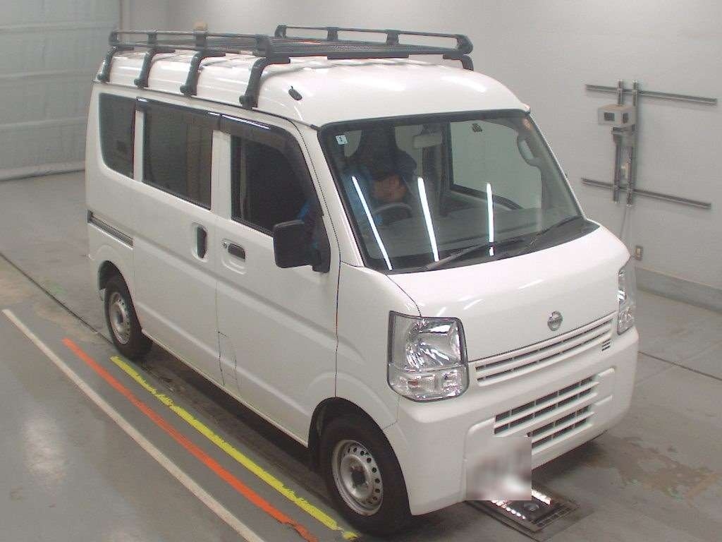 NISSAN NV100 CLIPPER