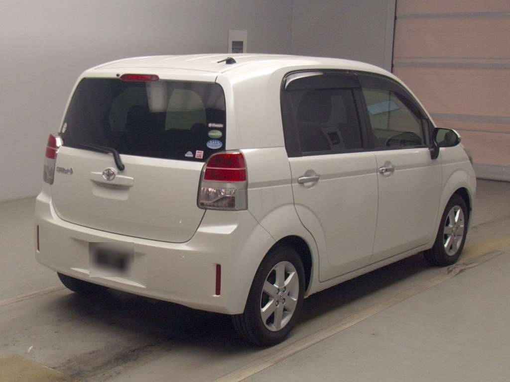 TOYOTA SPADE