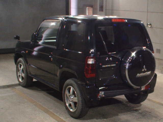 MITSUBISHI PAJERO MINI
