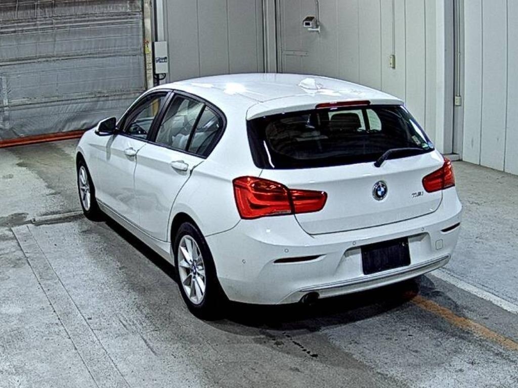 BMW 1-SERIES