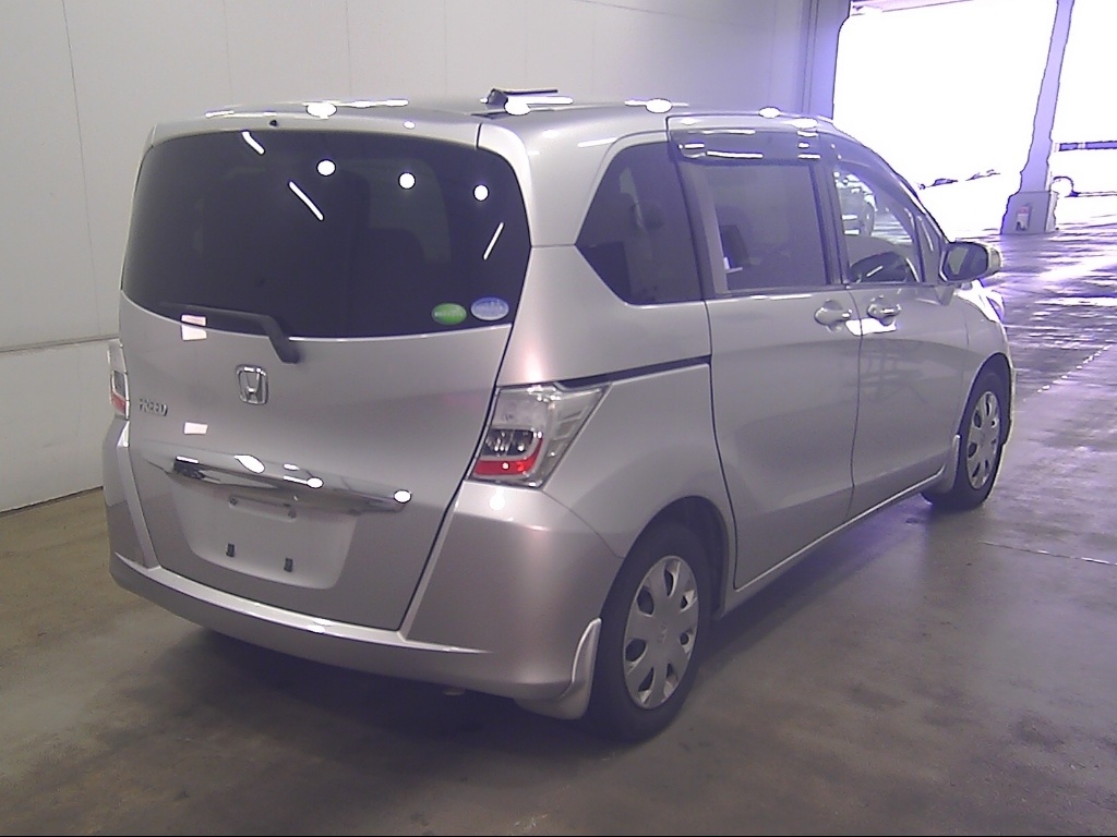 HONDA FREED