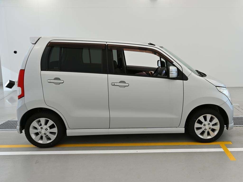 MAZDA AZ-WAGON