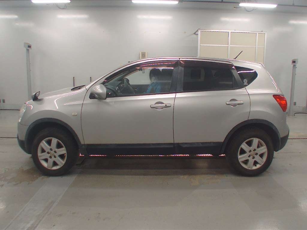 NISSAN DUALIS