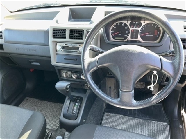 MITSUBISHI PAJERO MINI
