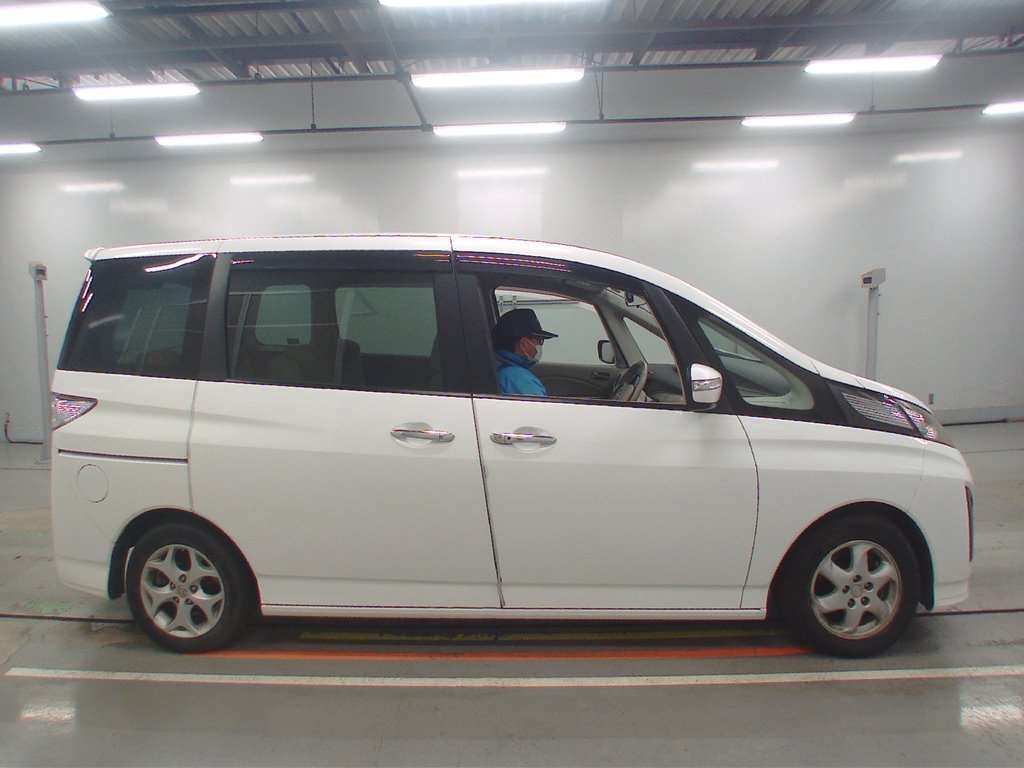 MAZDA BIANTE