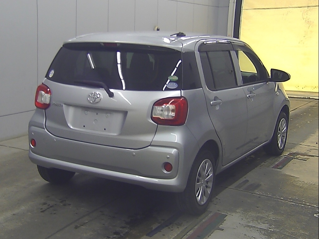 TOYOTA PASSO