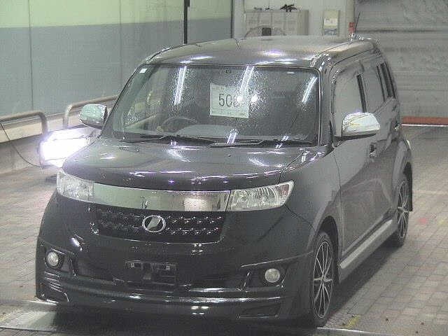 TOYOTA BB