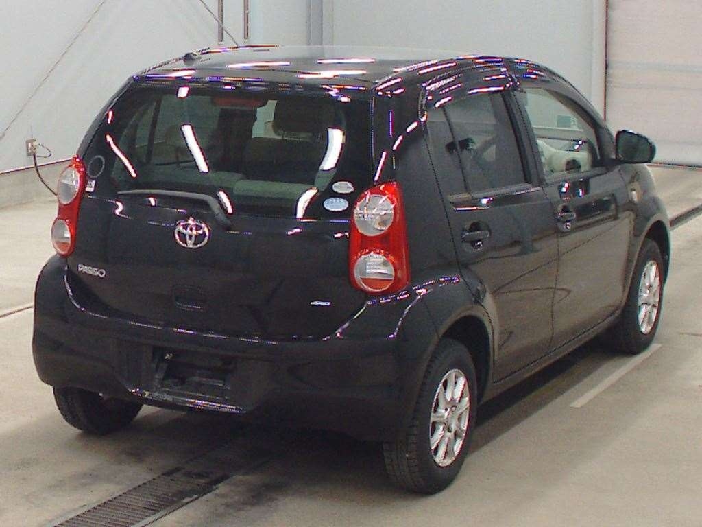 TOYOTA PASSO