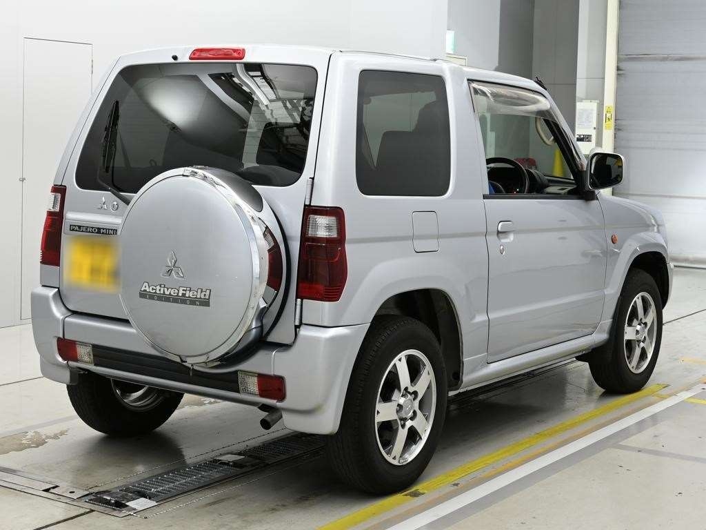 MITSUBISHI PAJERO MINI