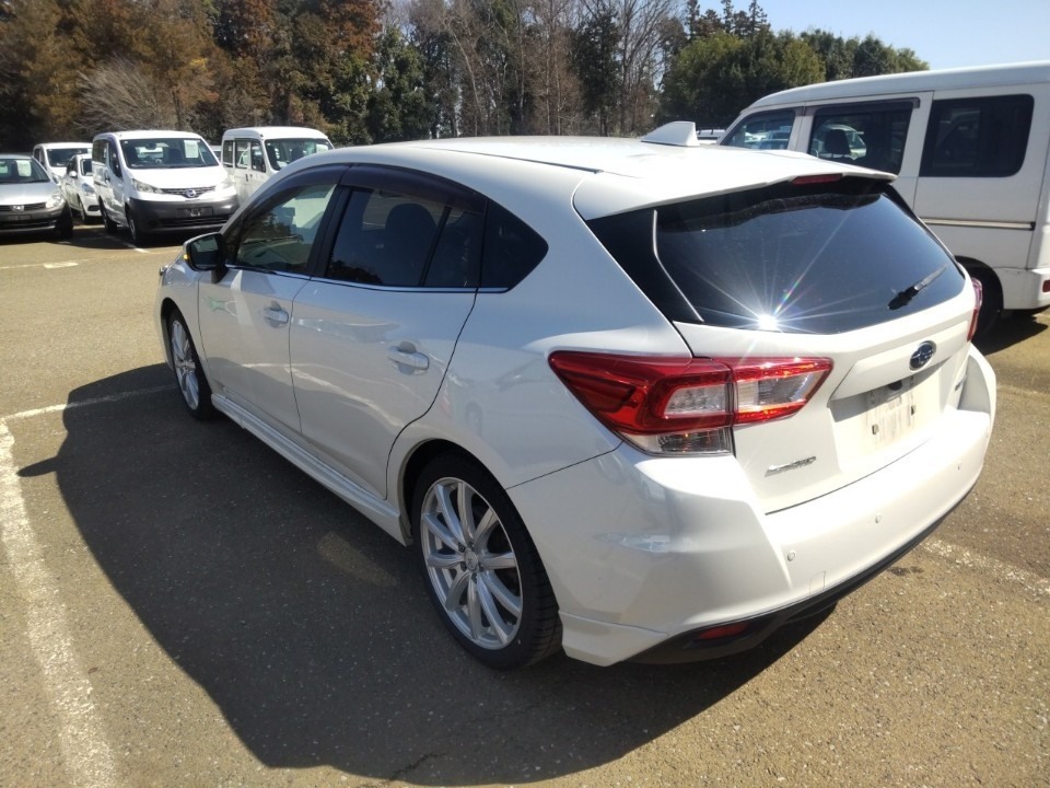 SUBARU IMPREZA