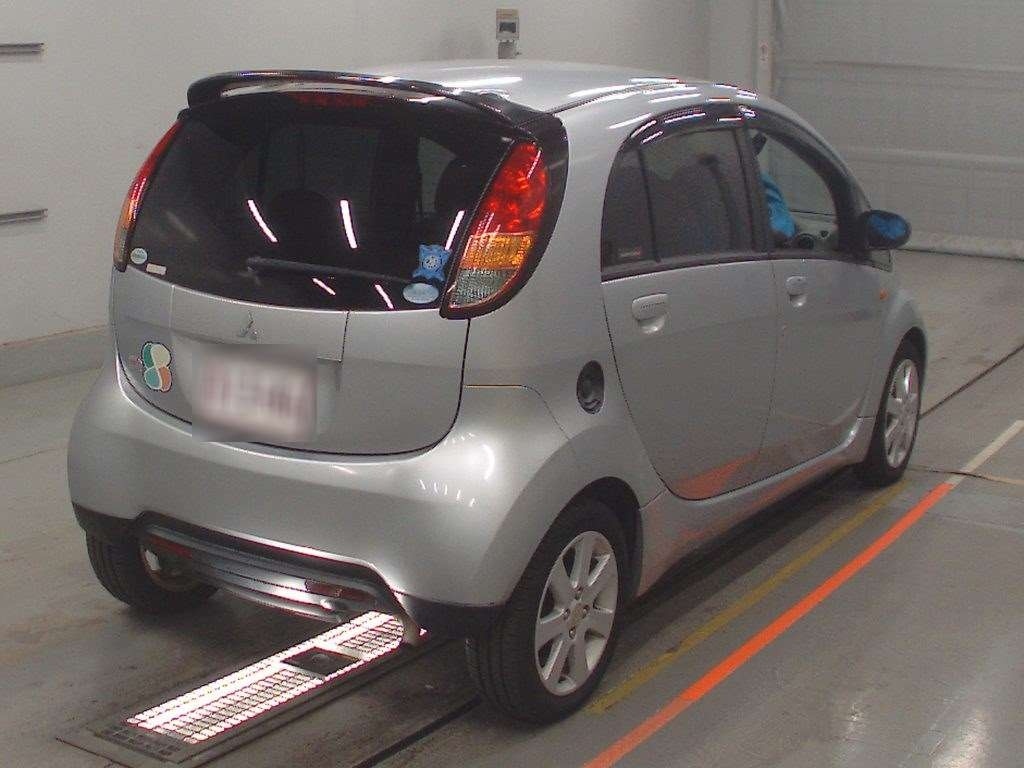 MITSUBISHI I