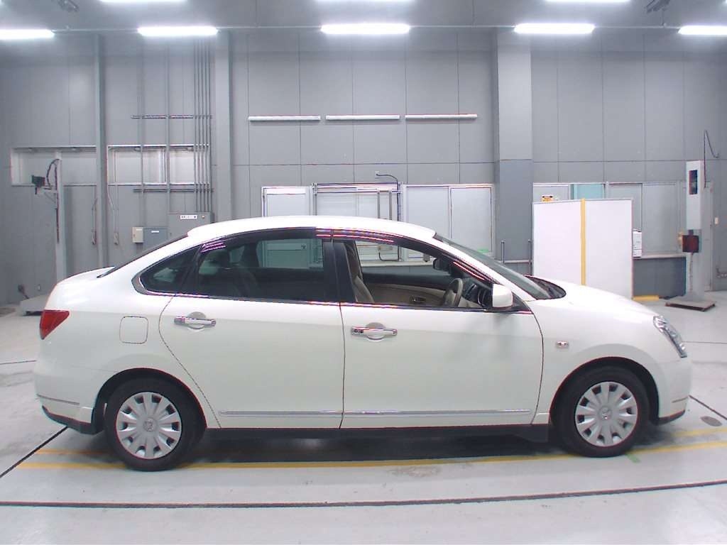 NISSAN BLUEBIRD SYLPHY