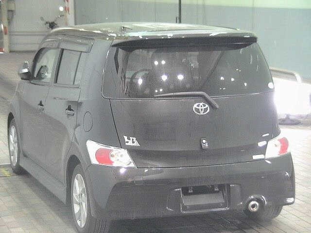 TOYOTA BB