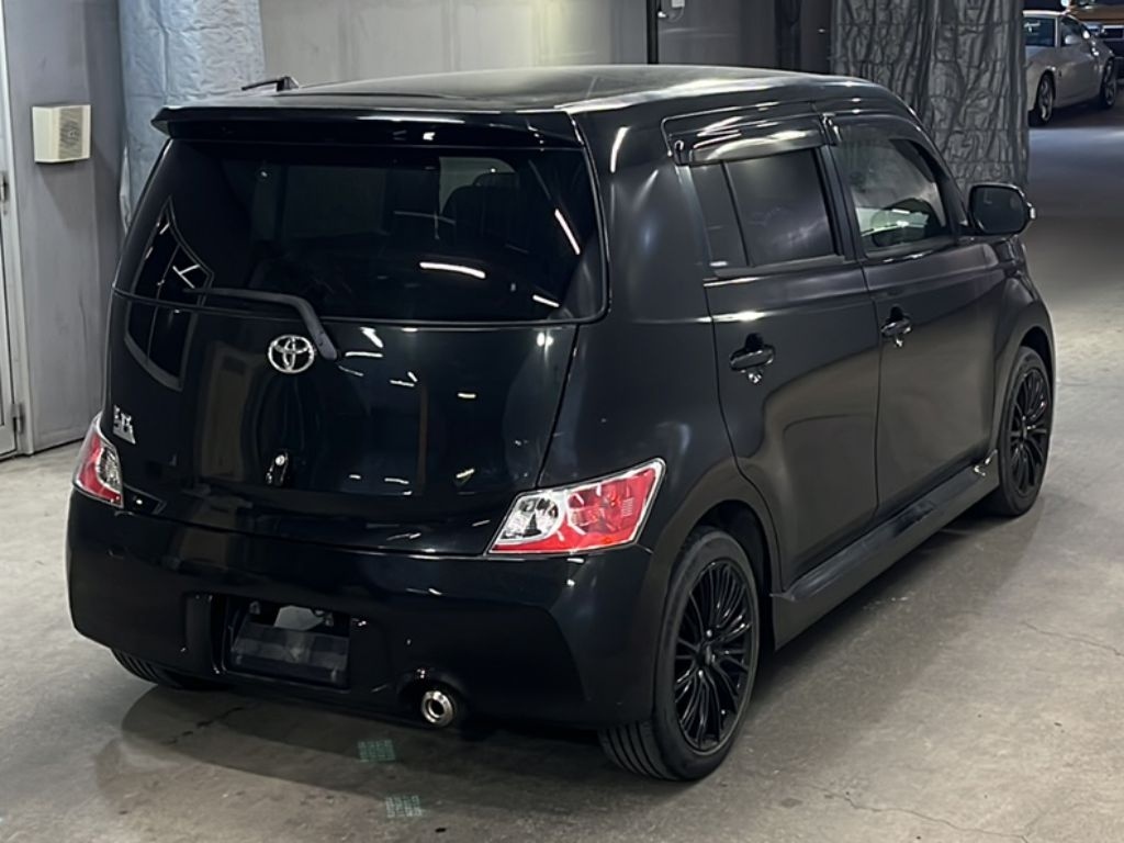 TOYOTA BB