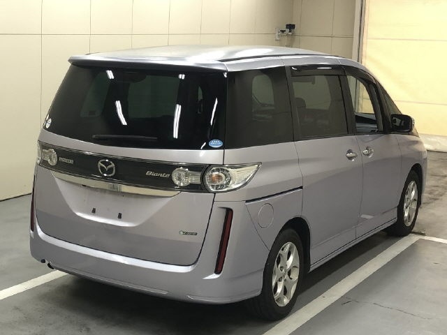 MAZDA BIANTE